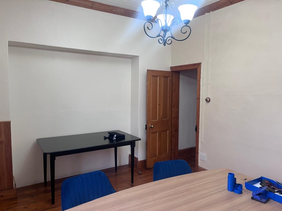 To Let Commercial Property for Rent in Worcester Western Cape